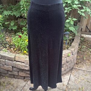 Elegant Glittery Slinky Black Maxi Skirt. Size Medium
